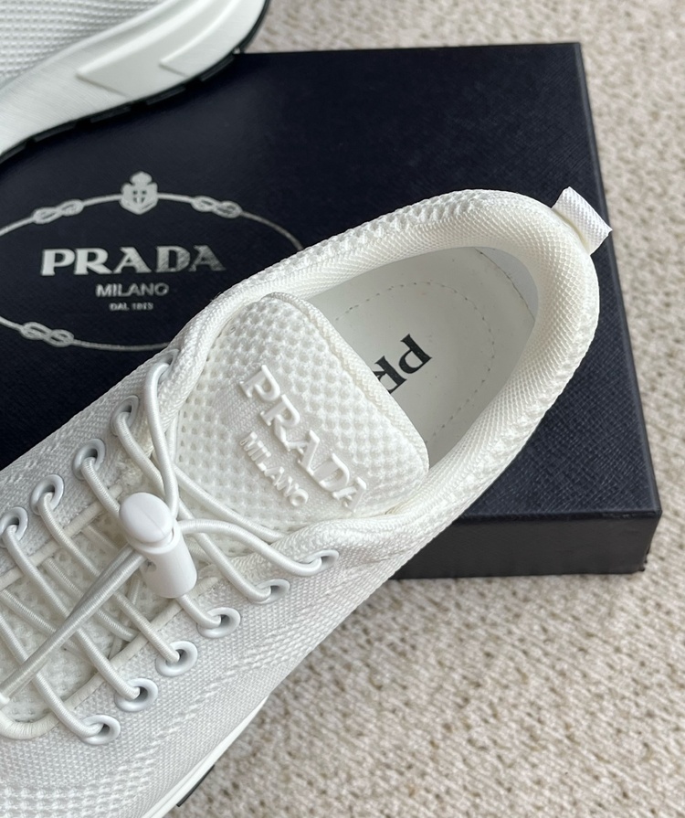 Prada 39/45