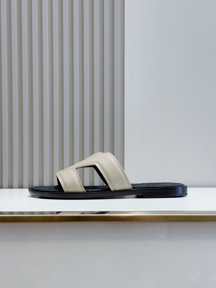 LV Oasis Mule 38-46