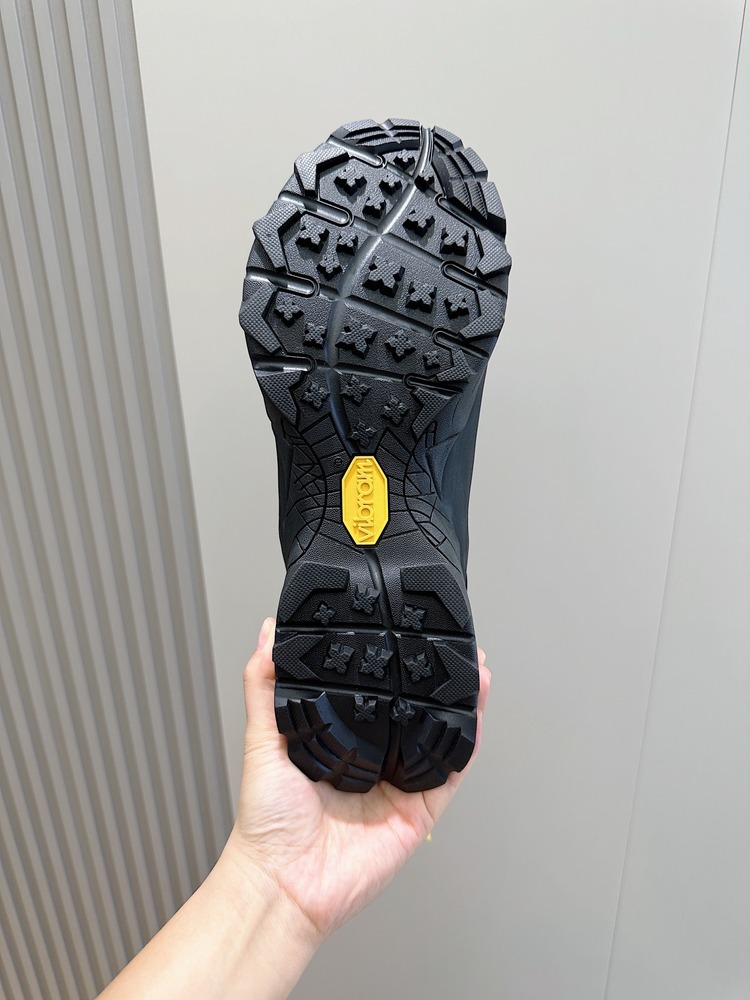 Loro Piana 38-45