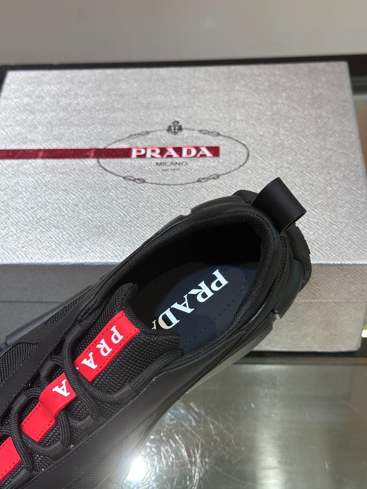 PRADA 38-46