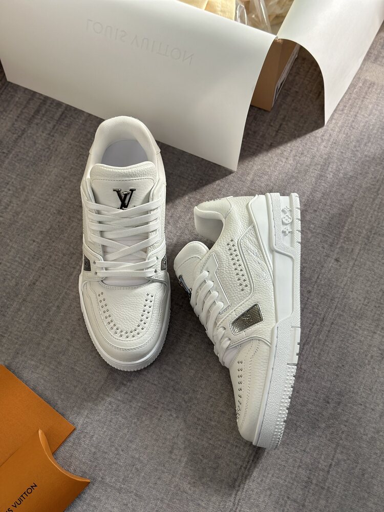 Louis Vuitton 39/45