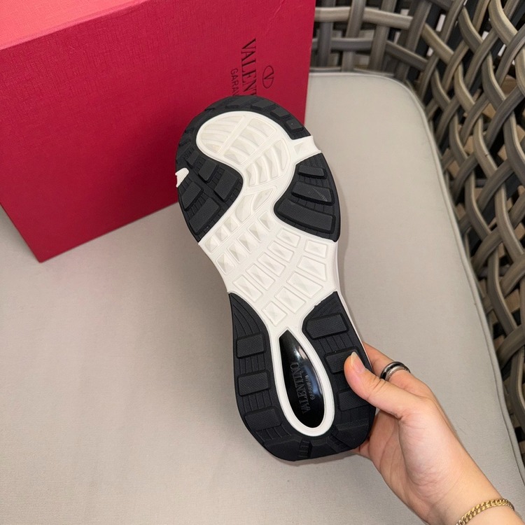 Valentino 39-45