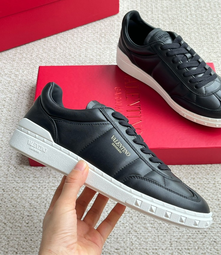 Valentino 39-44