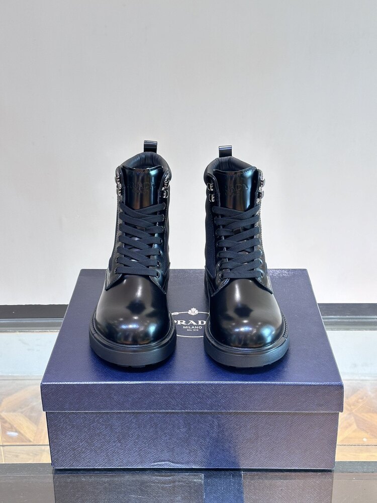 Prada 39-44