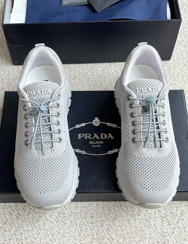Prada 39/45