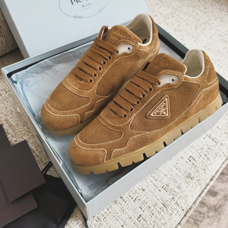 Prada 38/45