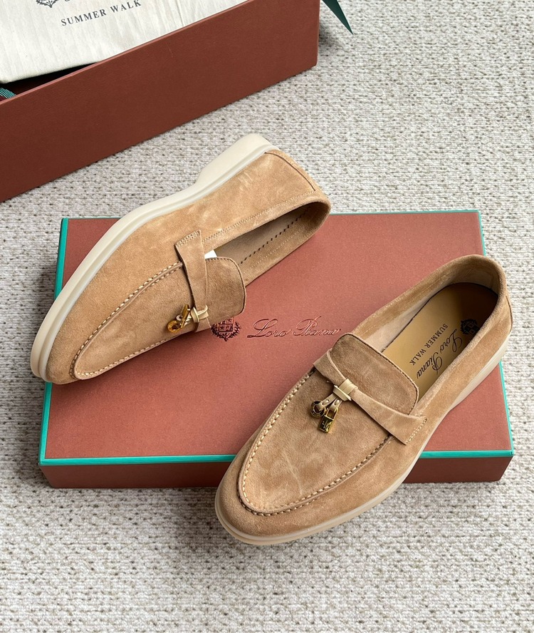 Loro Piana 35/44