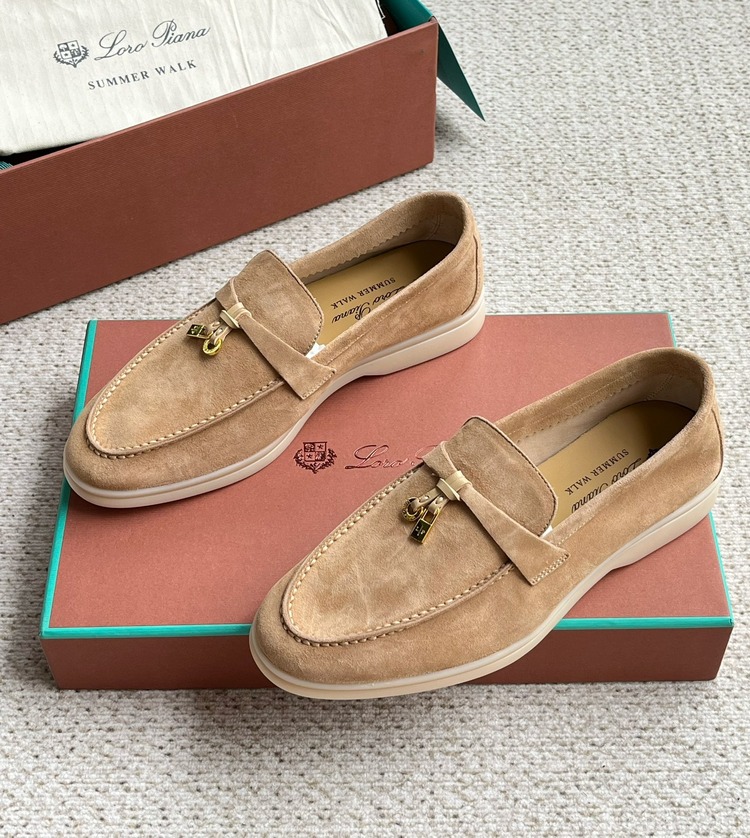 Loro Piana 35/44