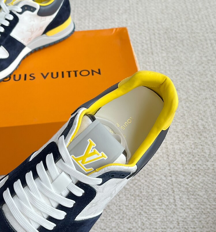 Louis Vuitton 39/45
