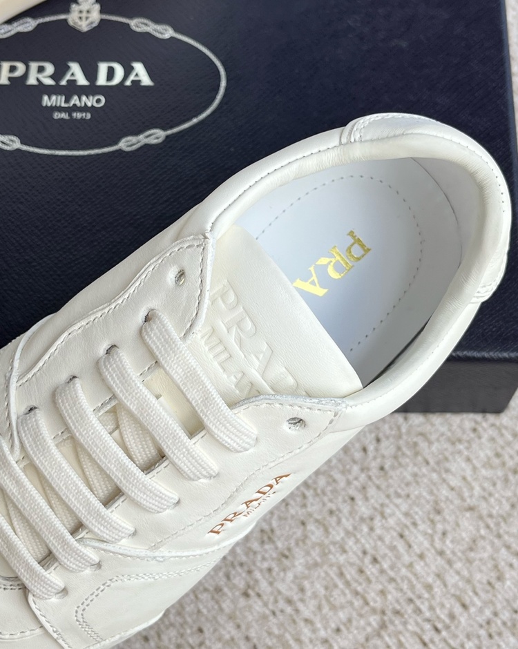 Prada 38/45