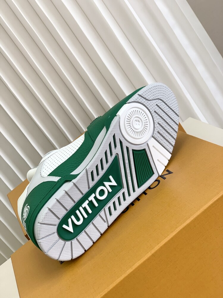 Louis Vuitton 39/45