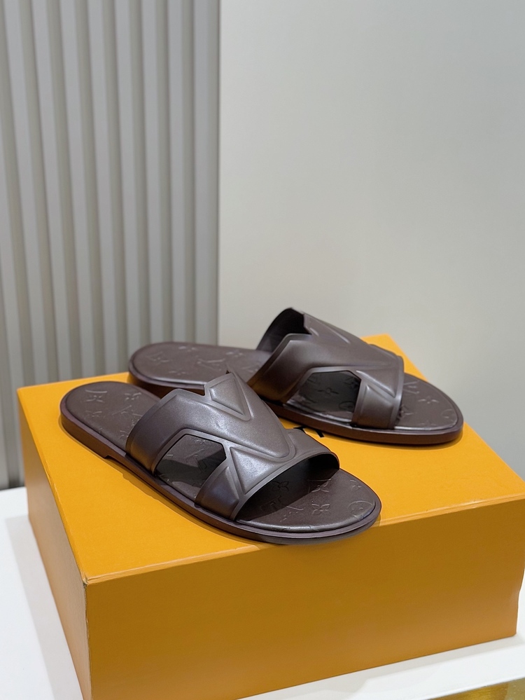 LV Oasis Mule 38-46