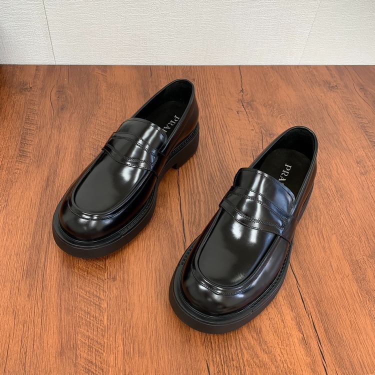Prada 38/44