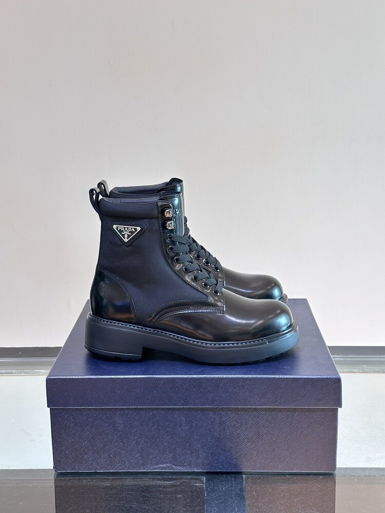 Prada 39-44