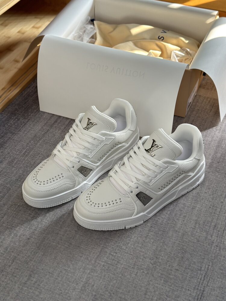 Louis Vuitton 39/45