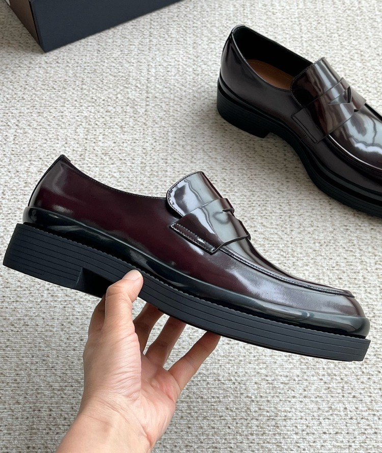 Prada 39/45