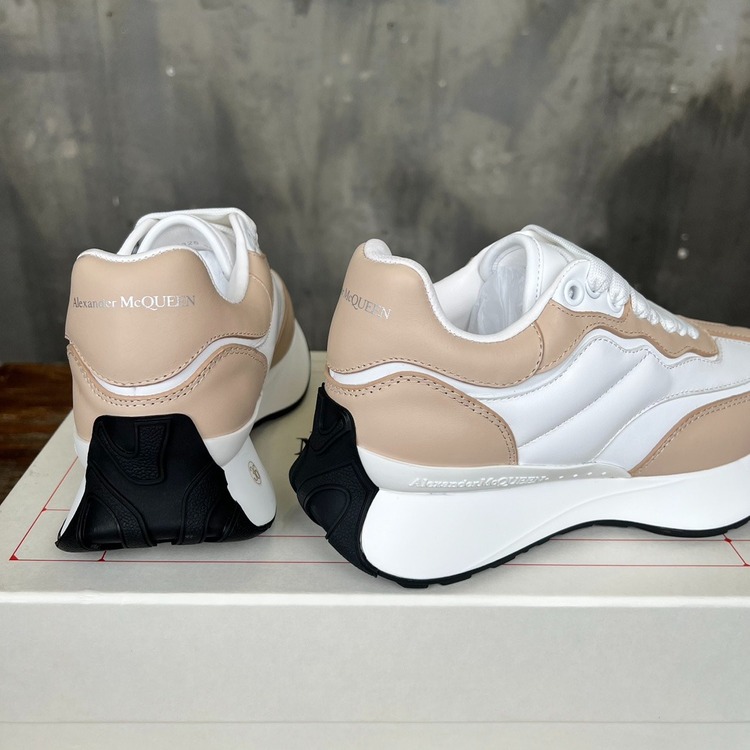 Alexander McQueen 35/45