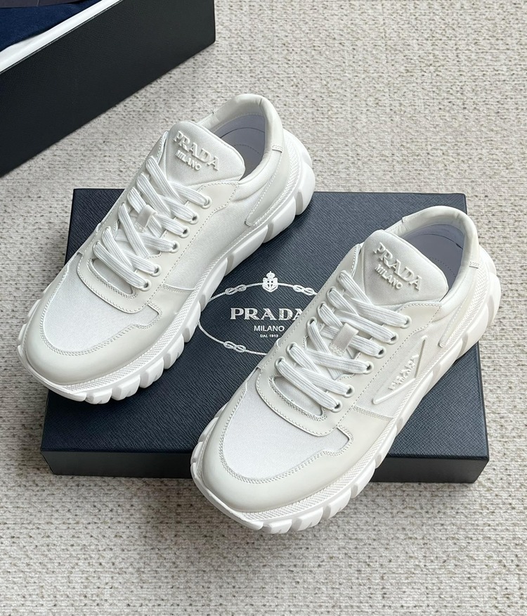 Prada 39/44