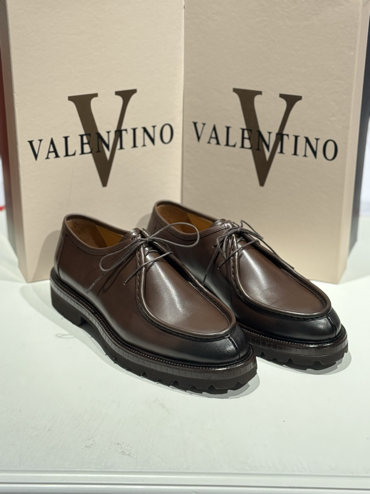 Valentino sisley