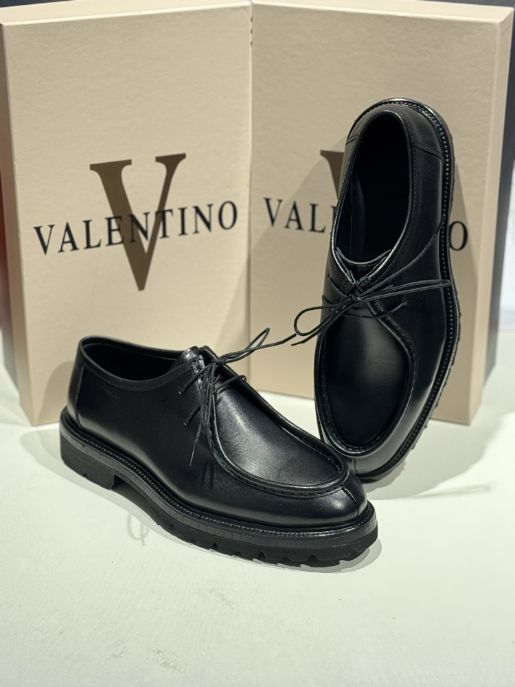 Valentino sisley