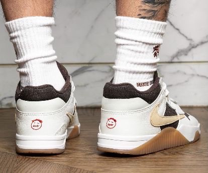 TRAVIS SCOTT X JORDAN JUMPMAN JACK “SAIL”