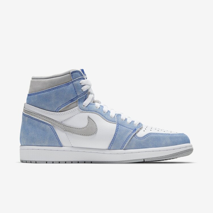 Nike Air Jordan 1 High “Hyper Royal”