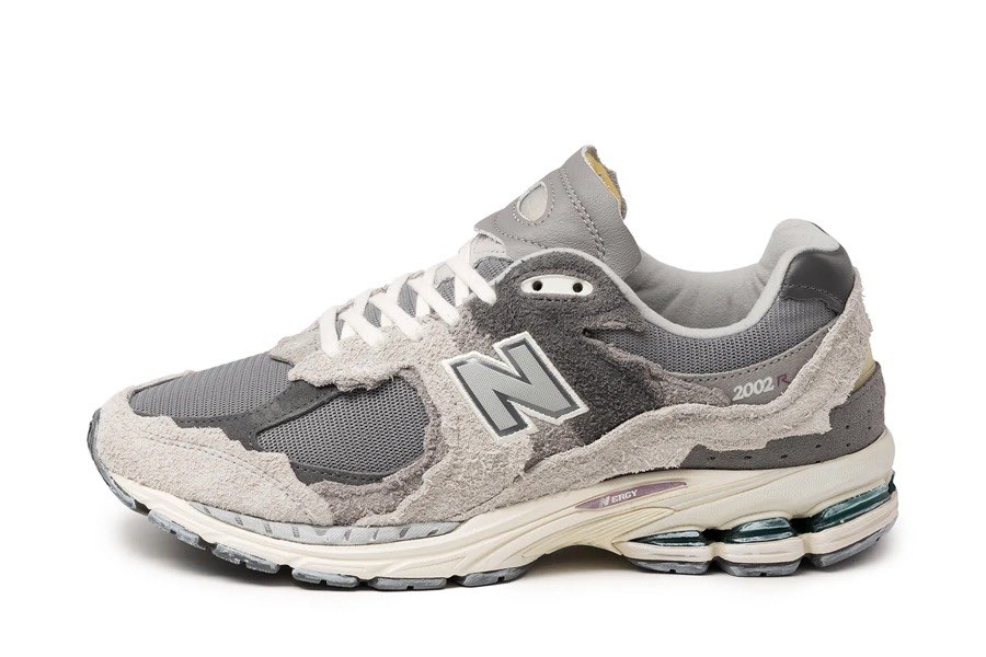 New Balance 2002R Protection Pack “Rain Cloud”