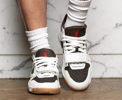 TRAVIS SCOTT X JORDAN JUMPMAN JACK “SAIL”