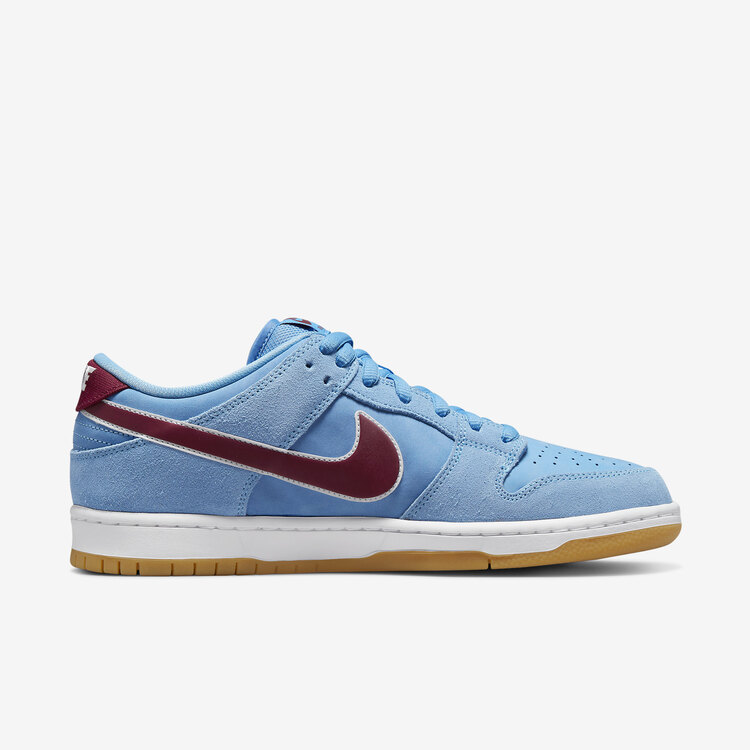 Nike SB Dunk Low Philadelphia Phillies