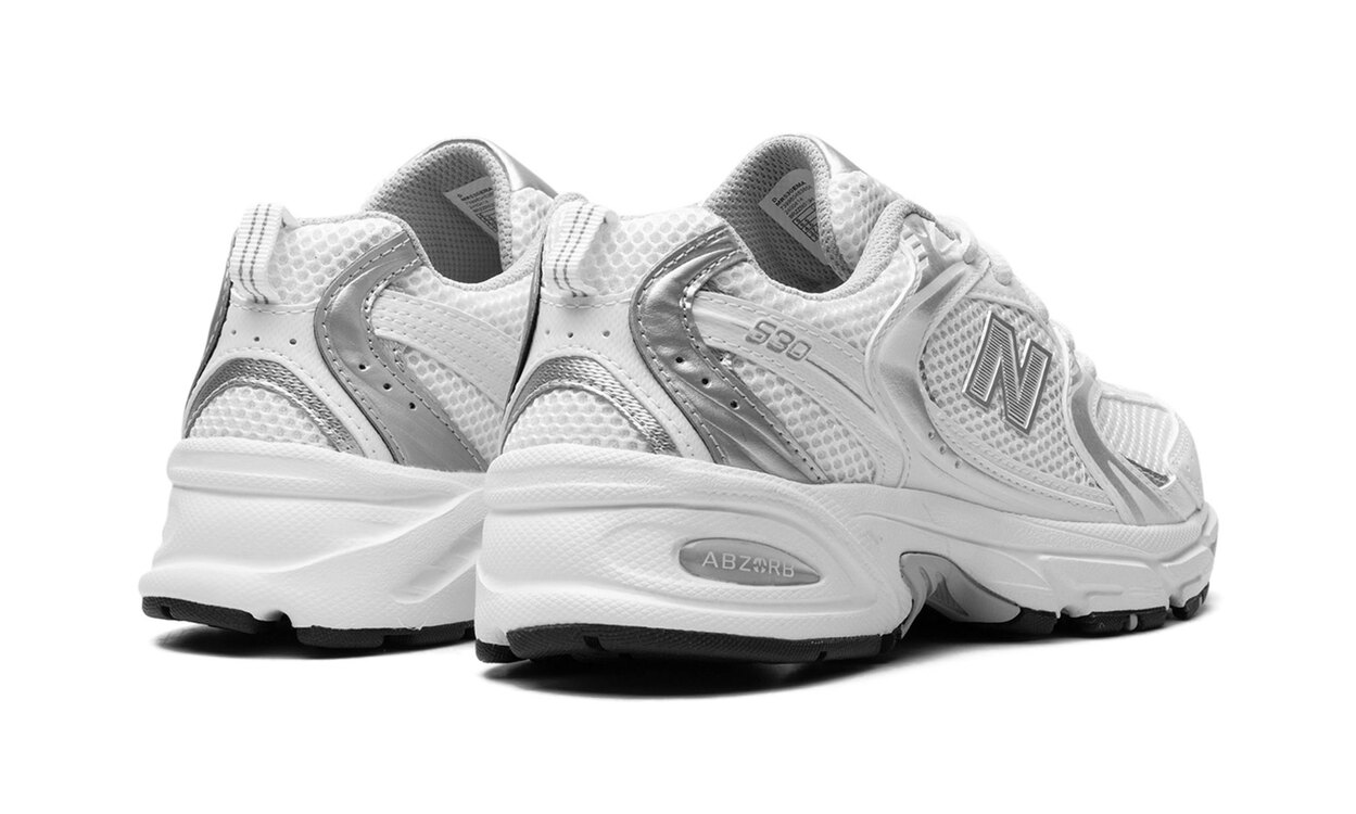 NEW BALANCE 530 