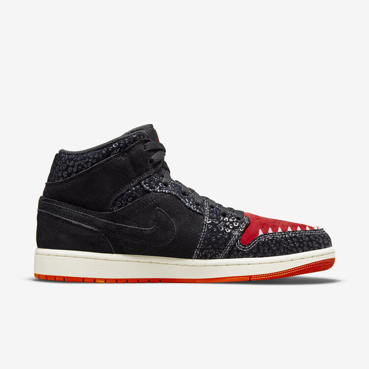 Nike Air Jordan 1 Mid “SiEMPRE Familia”