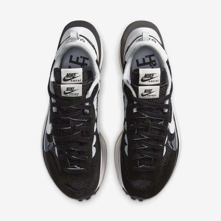 Sacai X Nike Vaporwaffle Black