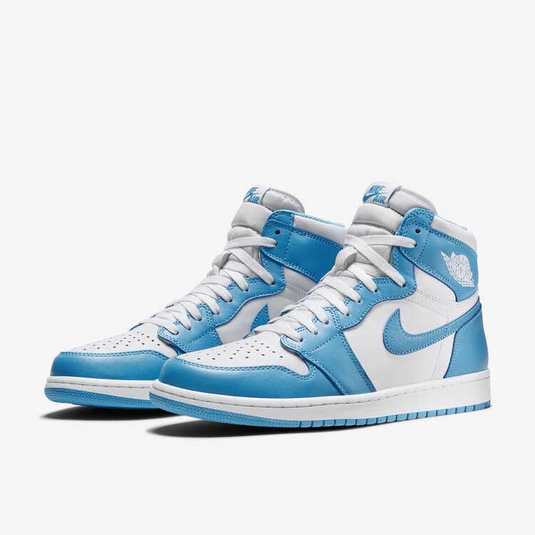 Nike Air Jordan 1 Retro High OG UNC