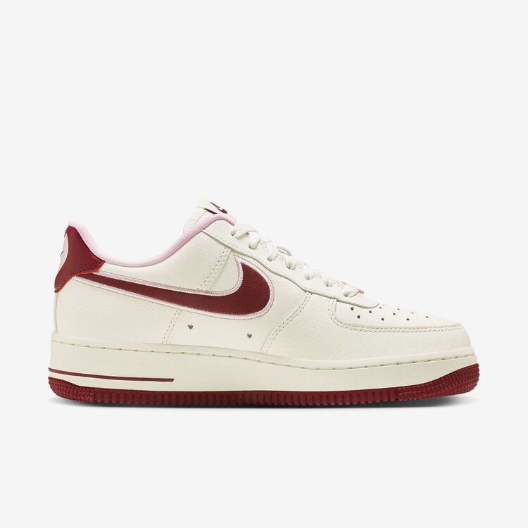 Nike Air Force 1 Low Valentine's Day