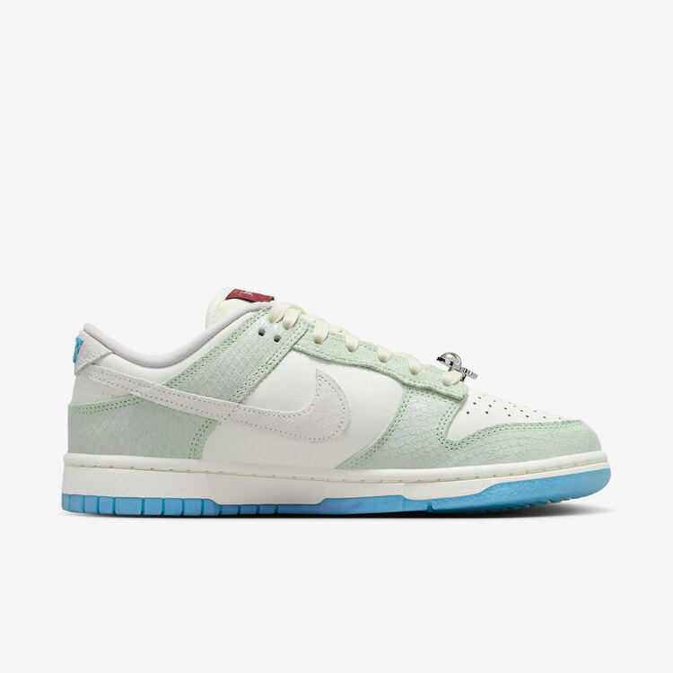 Nike Dunk Low LX Year of the Dragon 