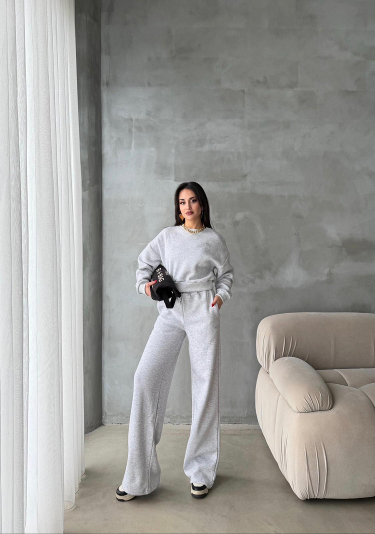 Alo Yoga Kısa Sweatshirt ve Geniş Kesim Eşofman Takımı Gri