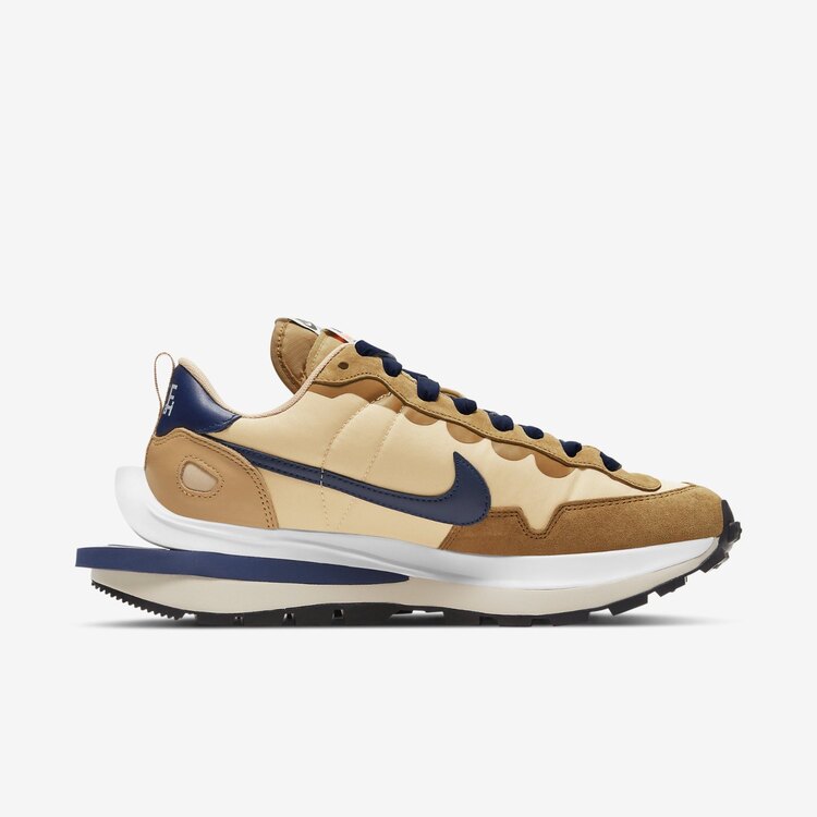 Sacai X Nike Vaporwaffle Sesame