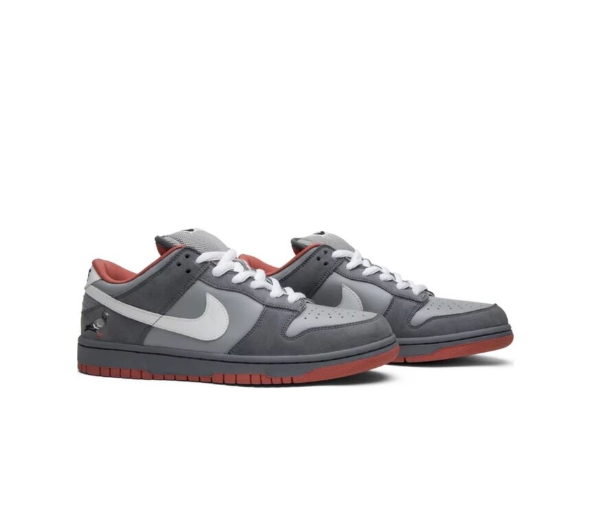Nike SB Dunk Low Staple NYC Pigeon