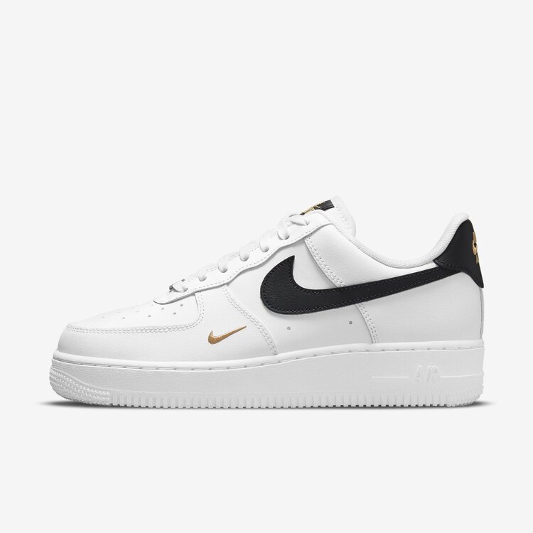 Nike Air Force 1 Low Essential White
