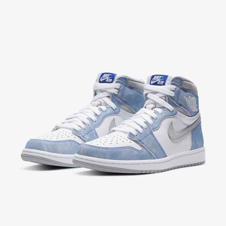 Nike Air Jordan 1 High “Hyper Royal”
