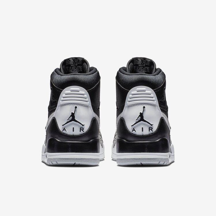 Air Jordan Legacy 312 Black Cement