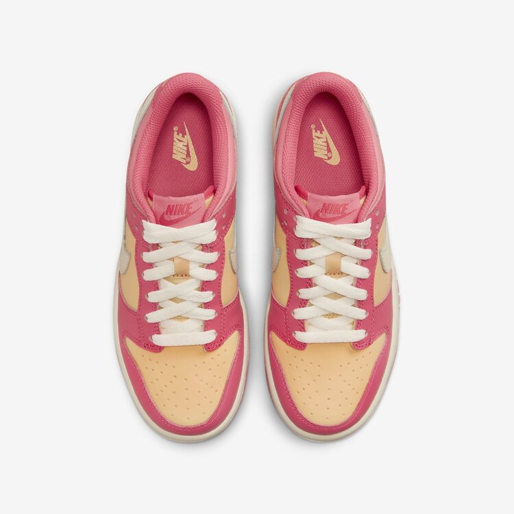 Nike Dunk Low Strawberry Peach Cream