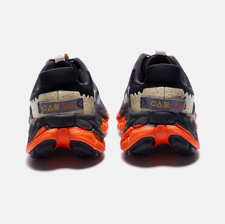 NB Fresh Foam x More Trail V3 Black