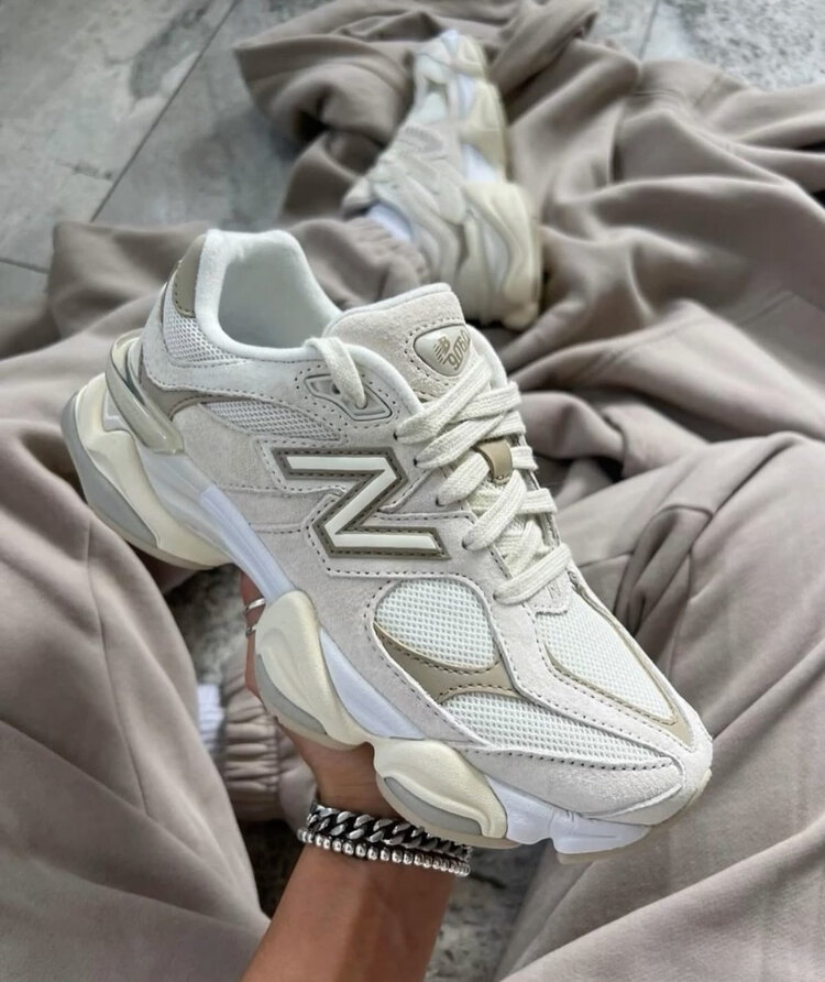 NEW BALANCE 9060