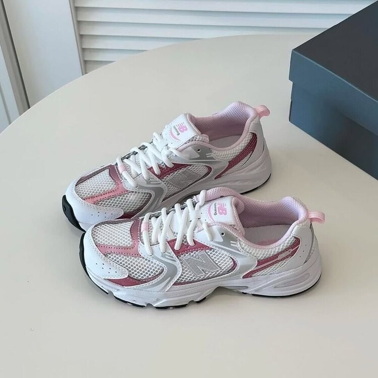 New Balance 530 ‘White Pink Sugar’