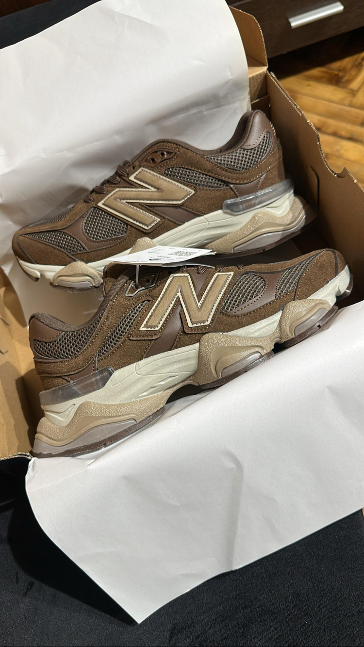 New Balance 9060 40/44