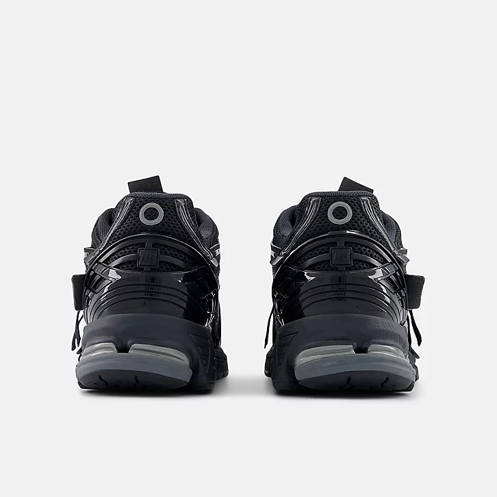 New Balance 1906A Black