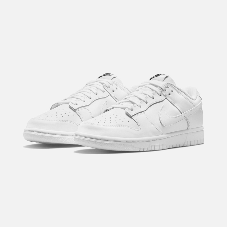 Dunk Low Triple White