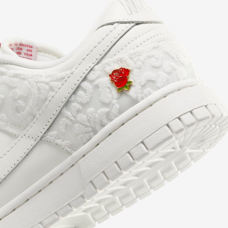 Dunk Low Give Her Flowers 