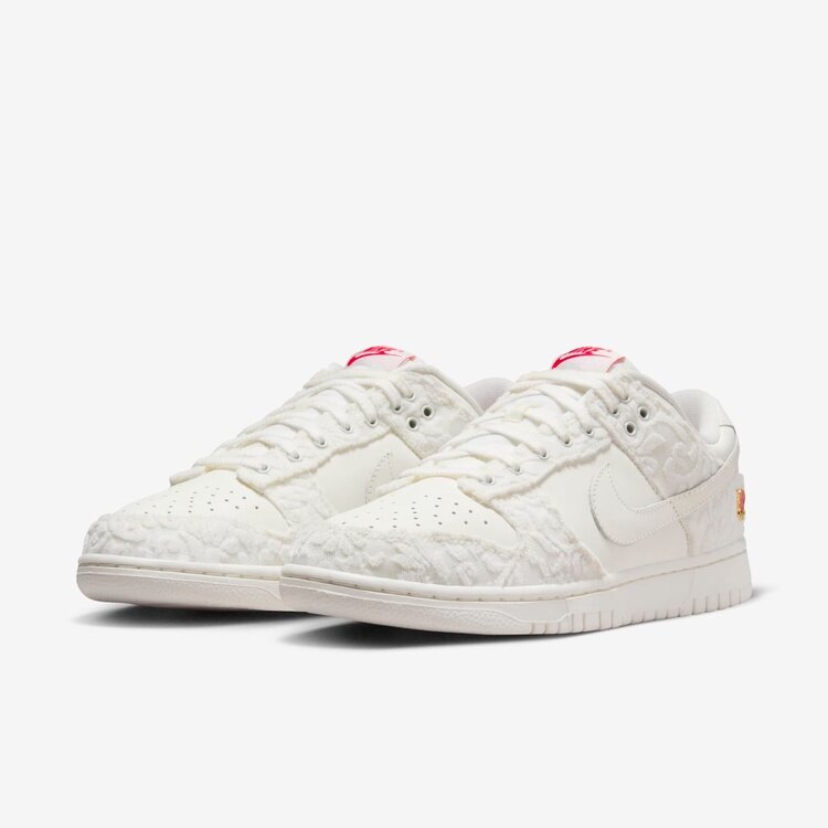 Dunk Low Give Her Flowers 